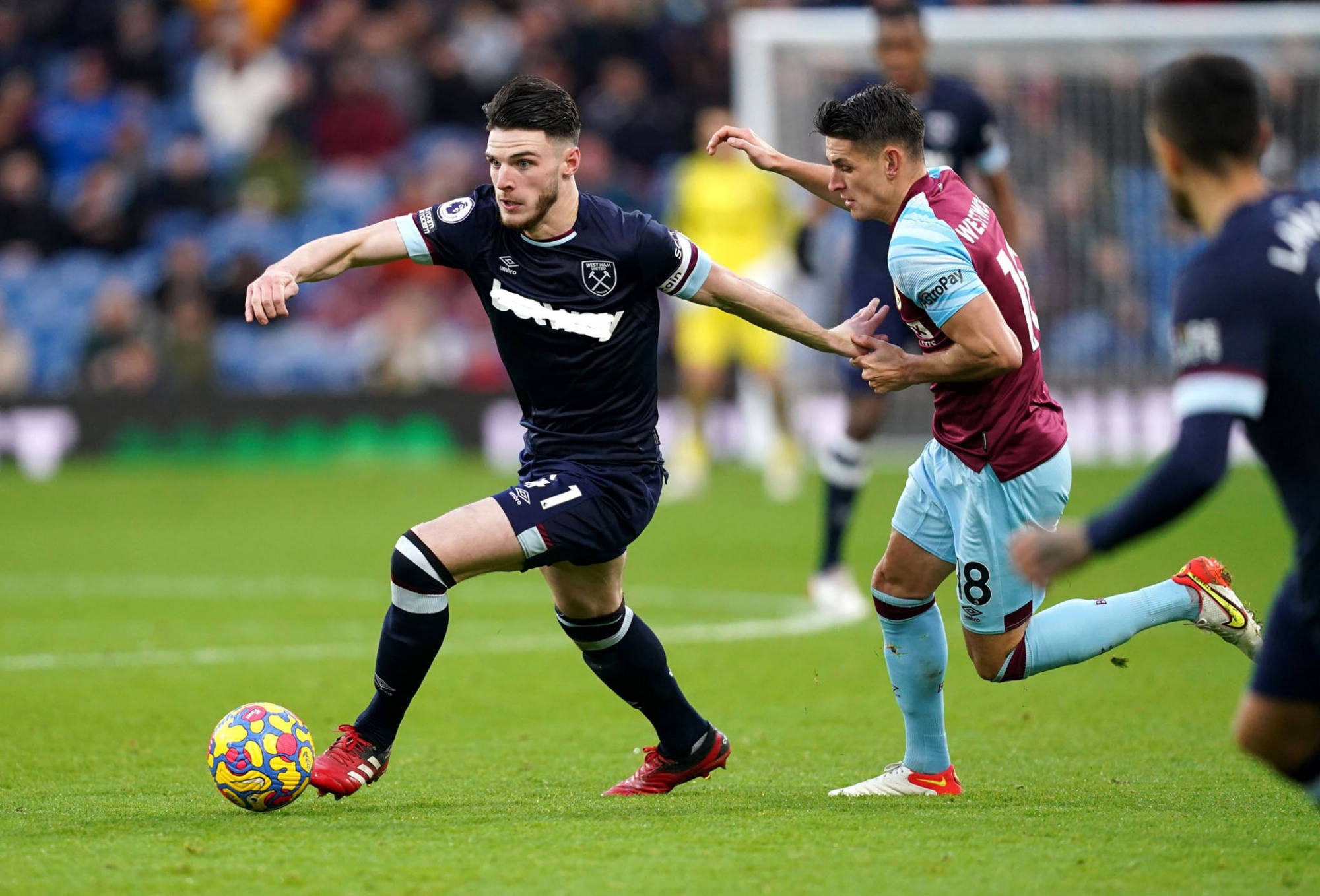 件揭示了一 件揭示了一